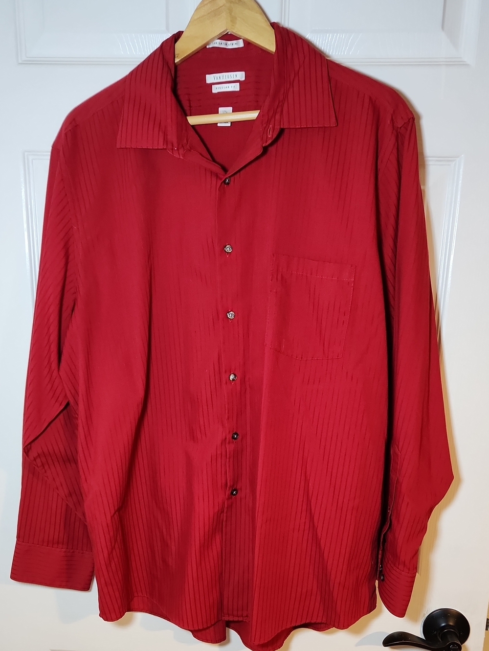 Van Heusen Men's Red Textured Stripe Dress Shirt